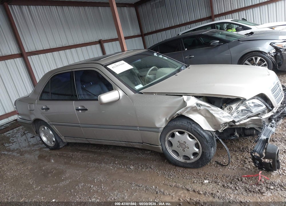 1999 MERCEDES-BENZ C 230 KOMPRESSOR VIN: WDBHA24G0XA703572