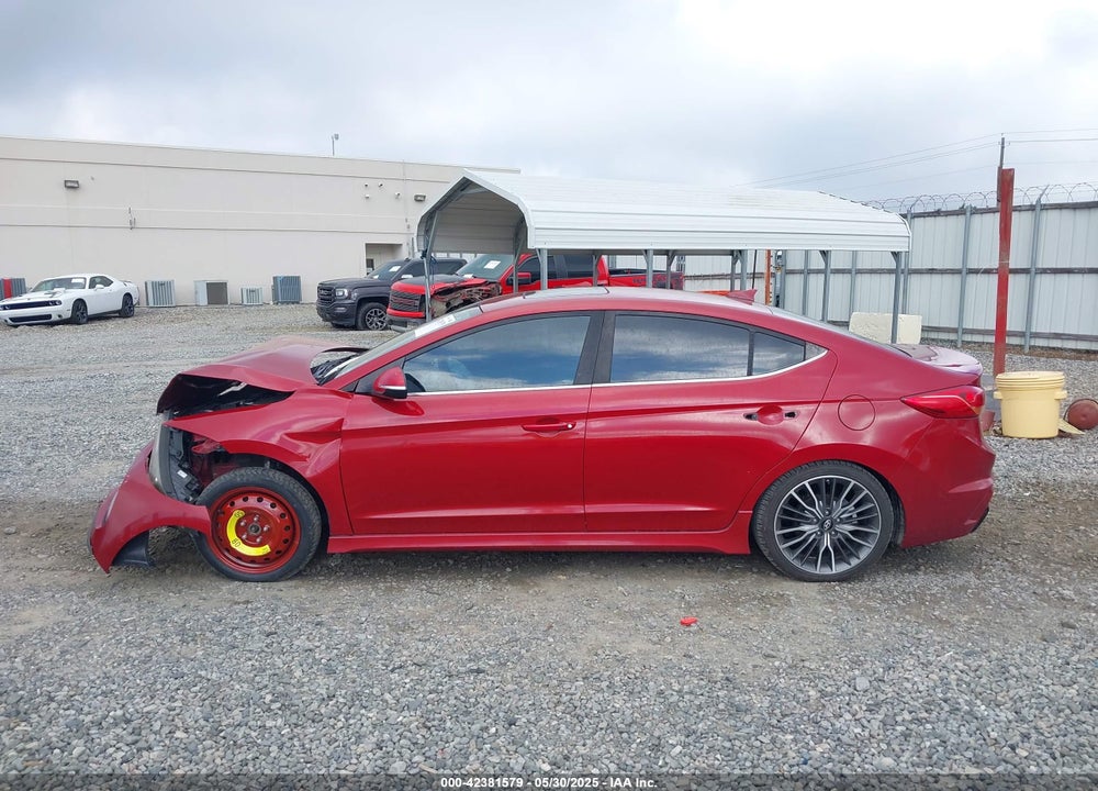 2017 HYUNDAI ELANTRA VIN: KMHD04LB6HU315214