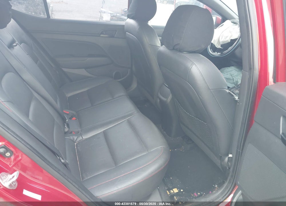 2017 HYUNDAI ELANTRA VIN: KMHD04LB6HU315214