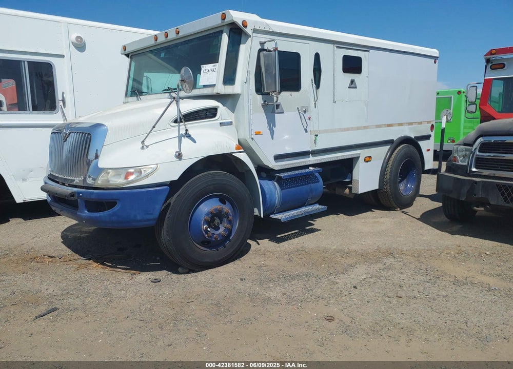 2009 INTERNATIONAL 4000 4300 VIN: 1HTMMAAM09H094248