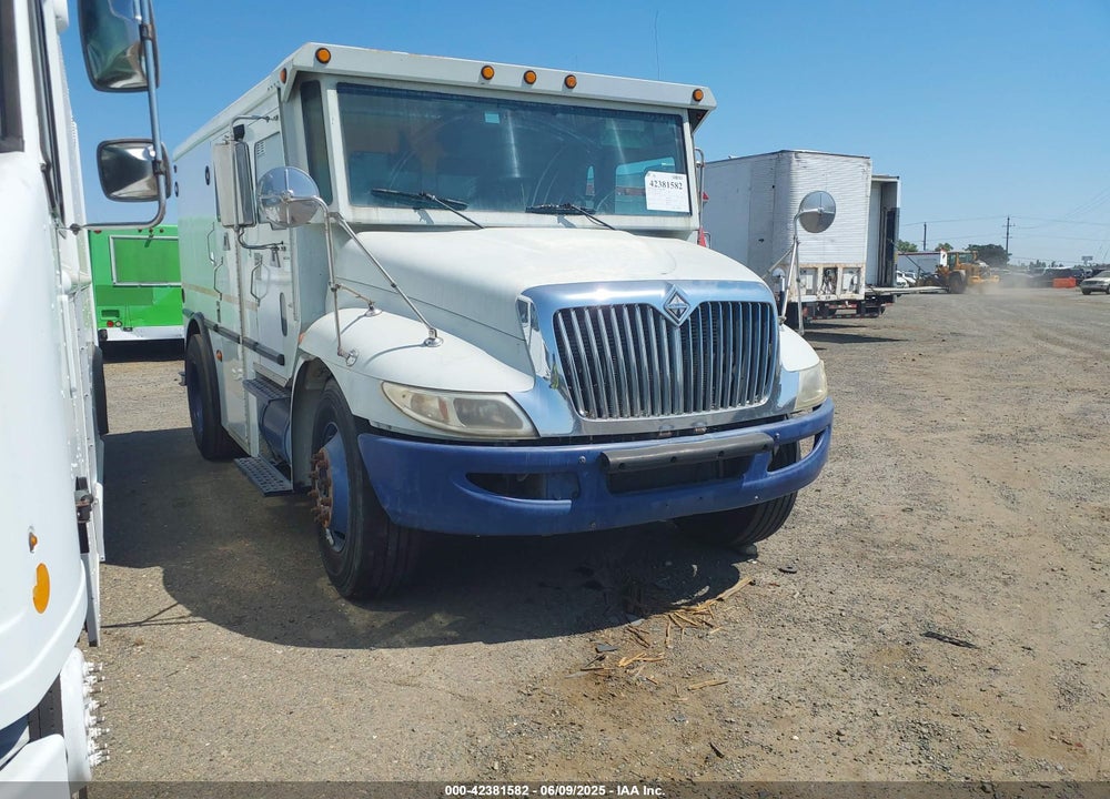 2009 INTERNATIONAL 4000 4300 VIN: 1HTMMAAM09H094248