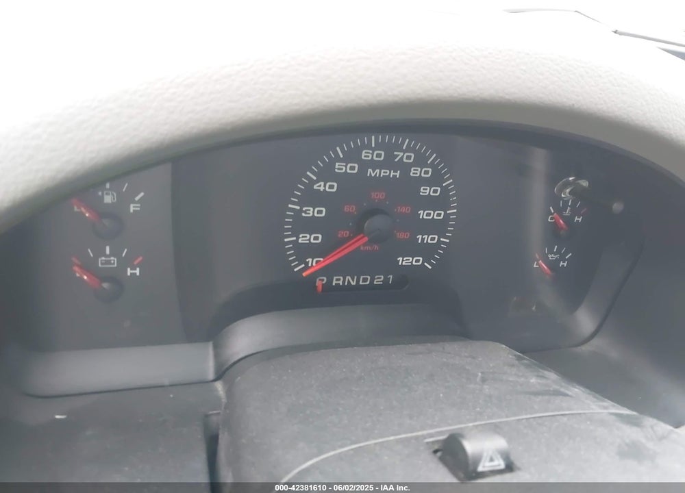 2004 FORD F-150 STX/XL/XLT VIN: 1FTRF12W24NB79082