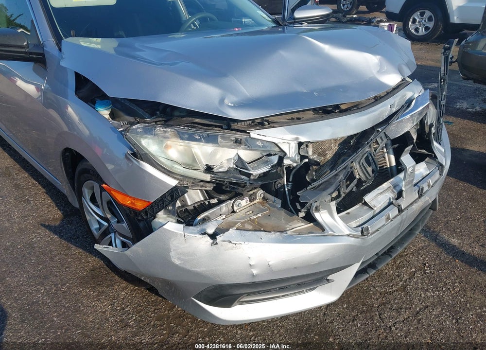 2016 HONDA CIVIC VIN: 19XFC2F5XGE071689