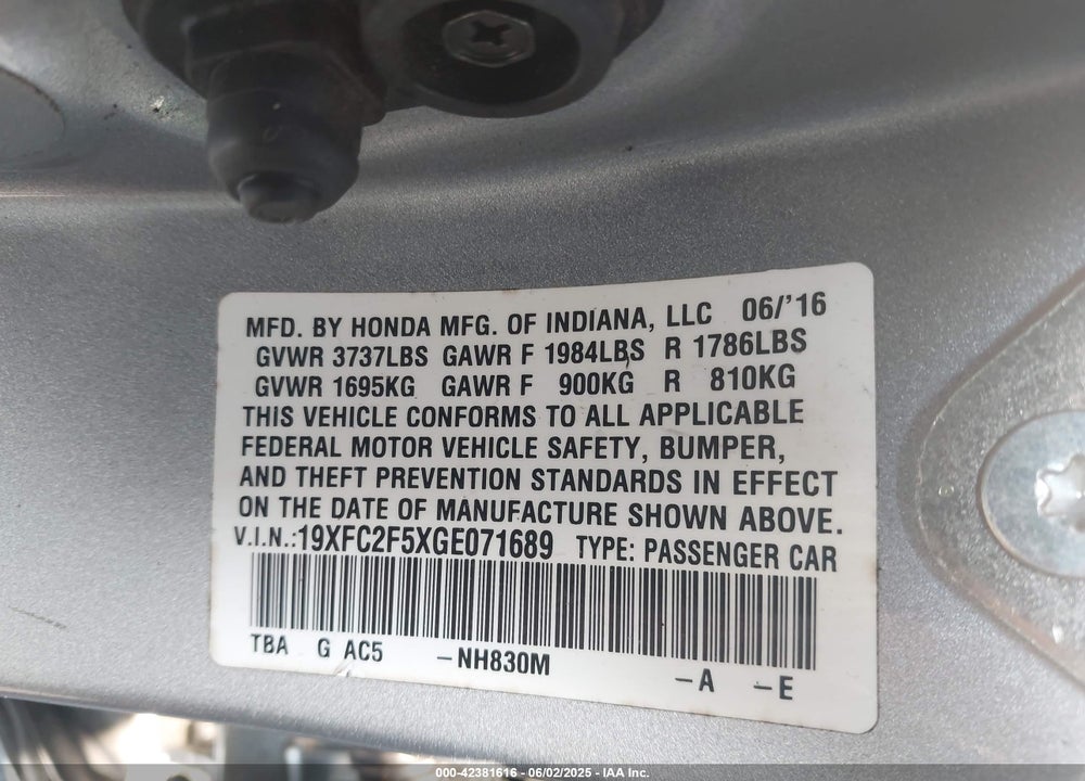 2016 HONDA CIVIC VIN: 19XFC2F5XGE071689