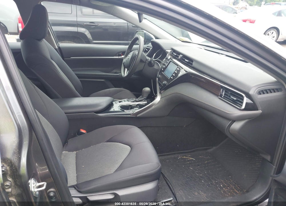 2019 TOYOTA CAMRY HYBRID LE/SE/XLE VIN: 4T1B31HK8KU516092