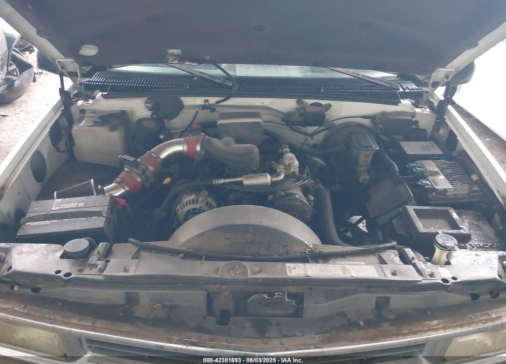 1996 CHEVROLET GMT-400 VIN: 2GCEC19R6T1205612