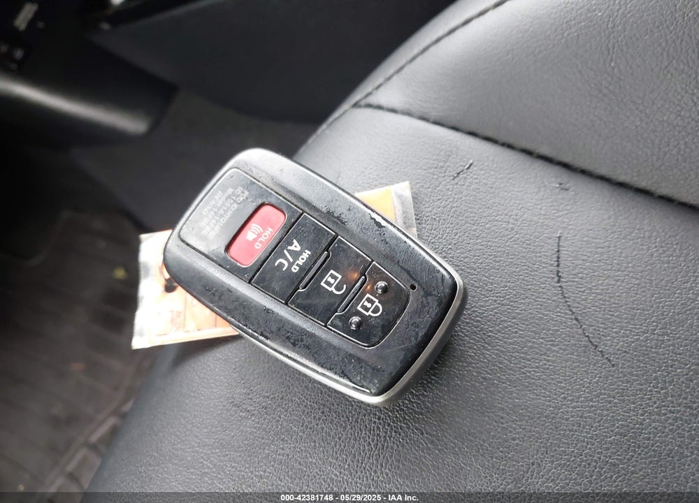 2018 TOYOTA PRIUS PRIME VIN: JTDKARFP8J3082428