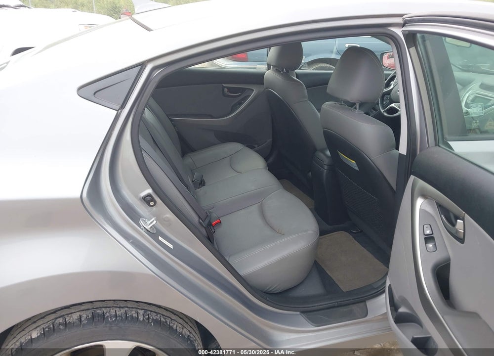2012 HYUNDAI ELANTRA LIMITED (ULSAN PLANT) VIN: KMHDH4AE5CU301982