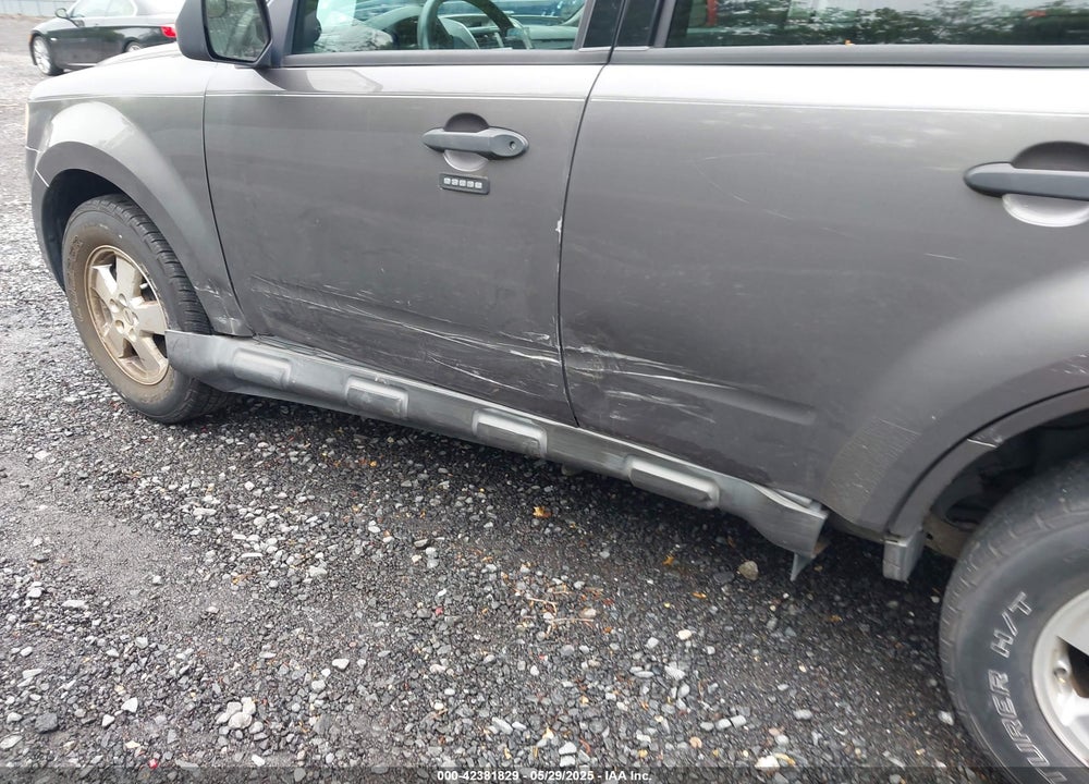 2011 FORD ESCAPE XLT VIN: 1FMCU0DG0BKC28270