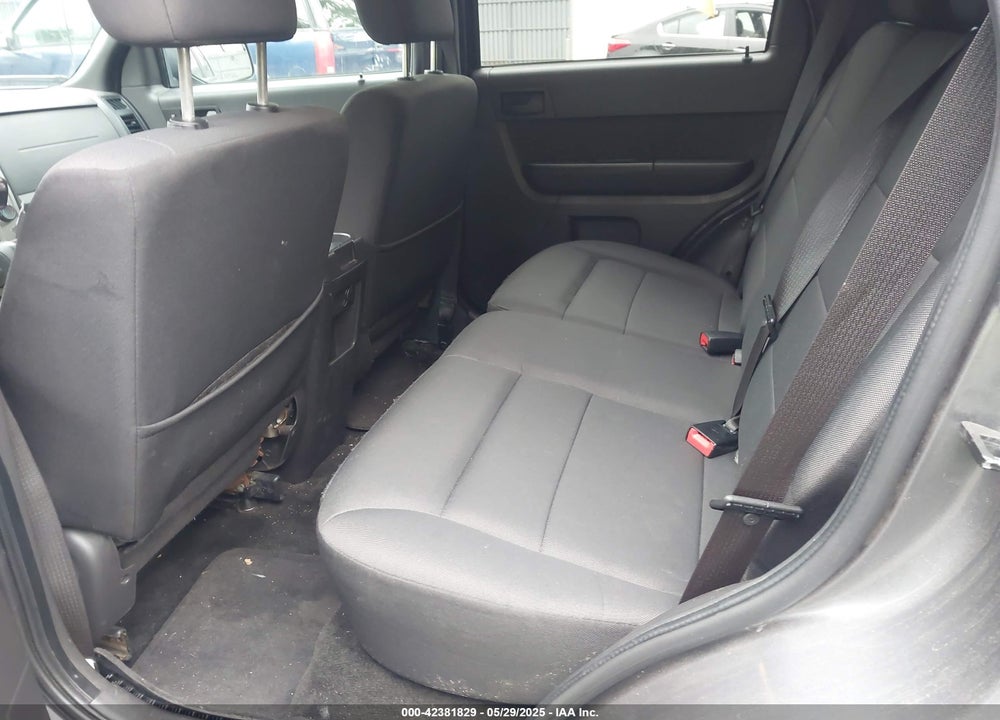 2011 FORD ESCAPE XLT VIN: 1FMCU0DG0BKC28270