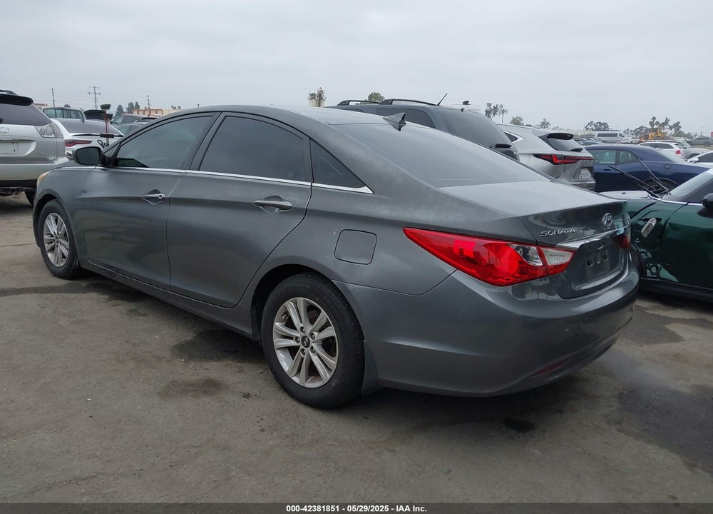 2013 HYUNDAI SONATA VIN: 5NPEB4ACXDH645022