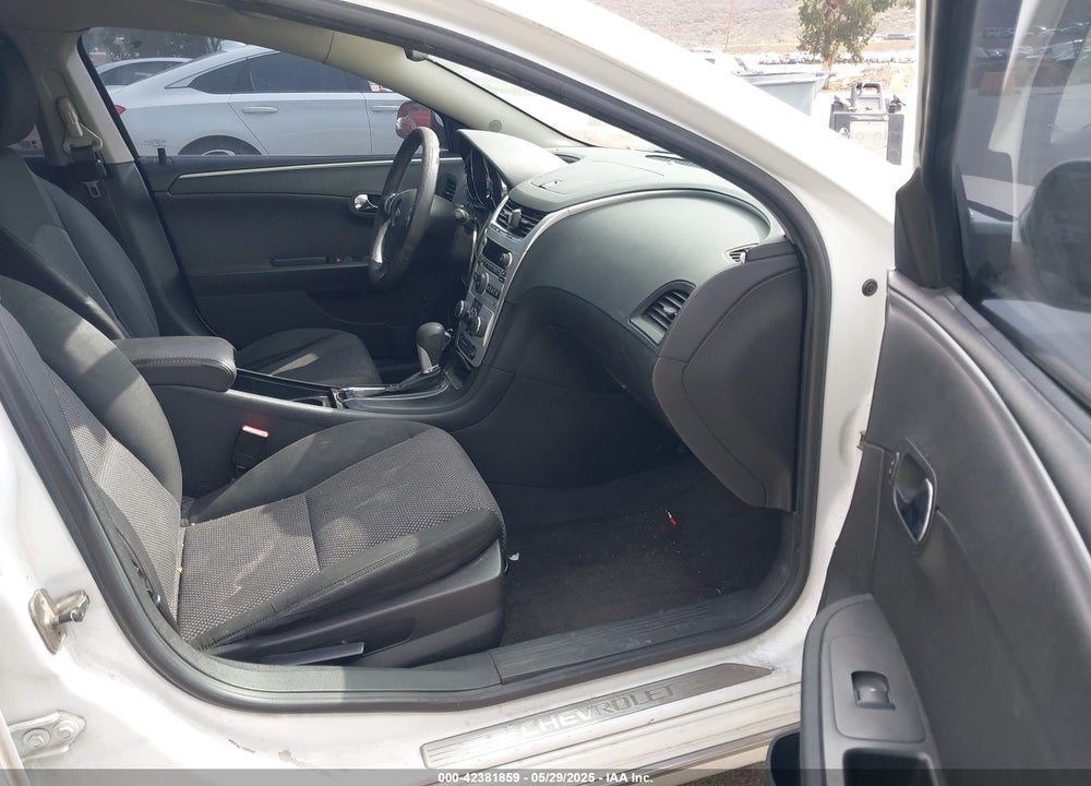 2011 CHEVROLET MALIBU 1LT VIN: 1G1ZC5E10BF378535