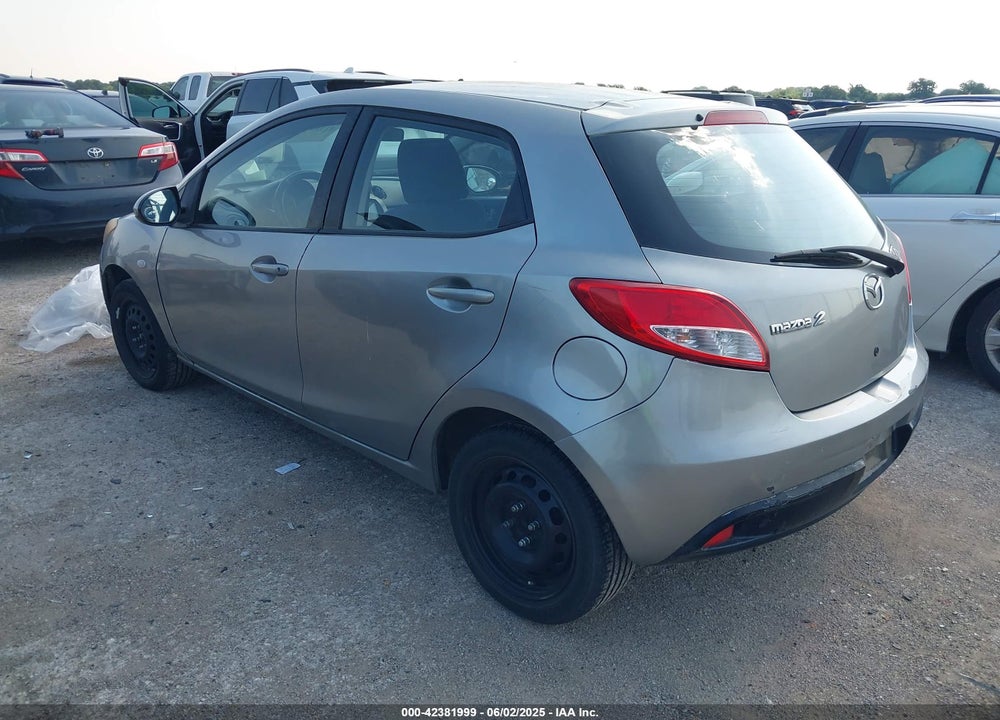 2012 MAZDA 2 SPORT VIN: JM1DE1KYXC0151752