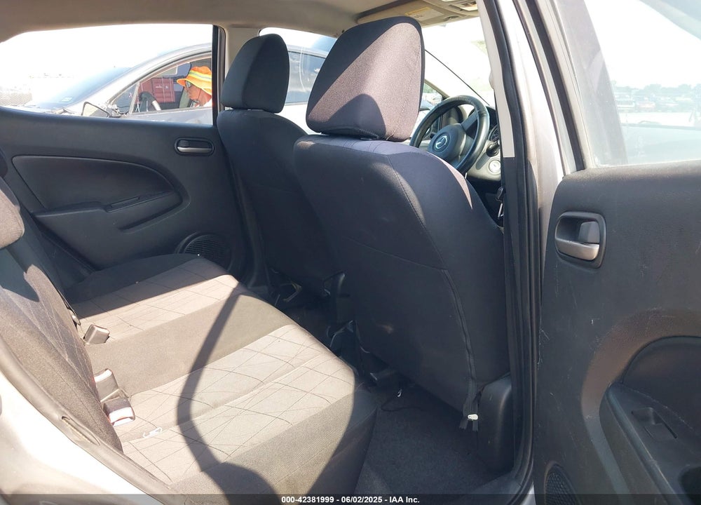 2012 MAZDA 2 SPORT VIN: JM1DE1KYXC0151752