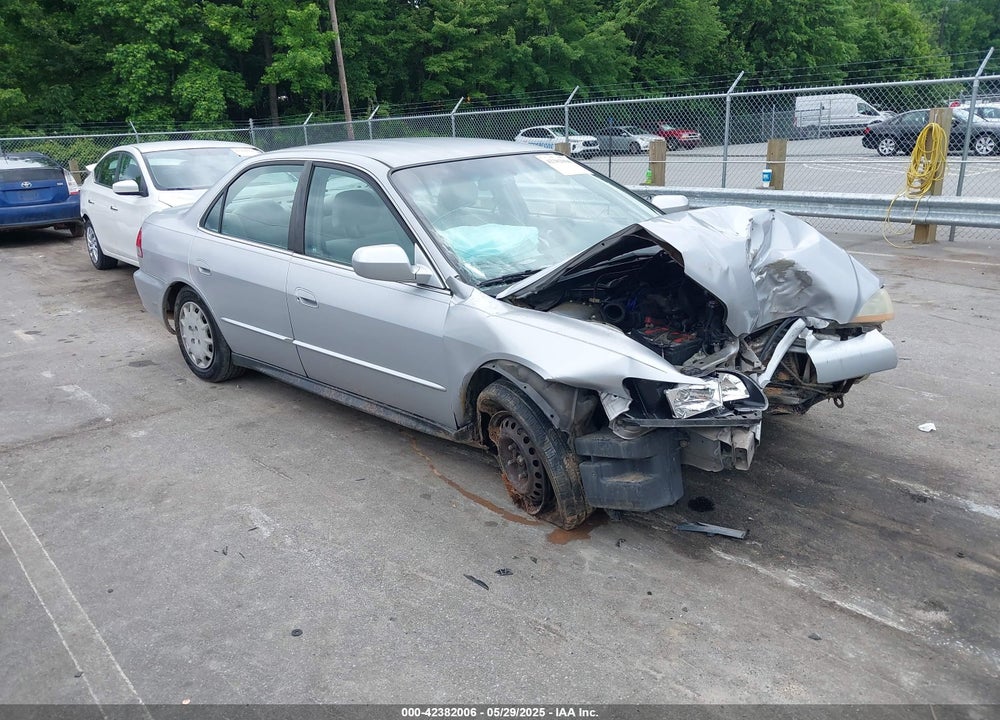 2001 HONDA ACCORD 2.3 LX VIN: 1HGCG56401A139946