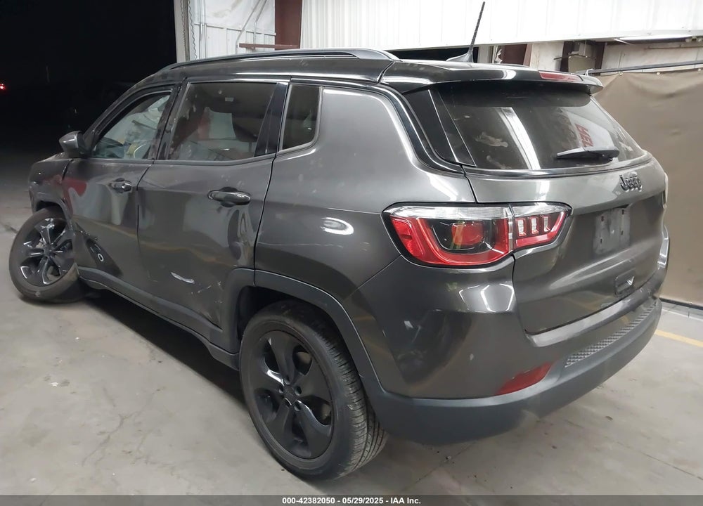 2018 JEEP COMPASS VIN: 3C4NJCBB2JT327376