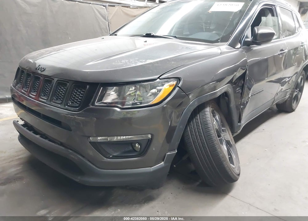 2018 JEEP COMPASS VIN: 3C4NJCBB2JT327376