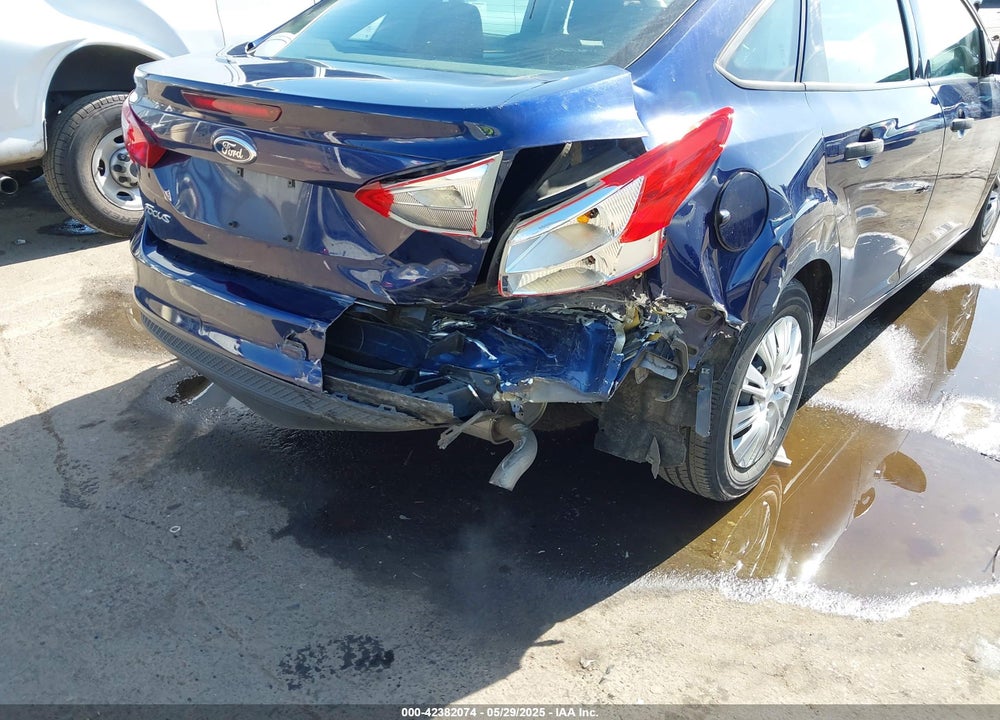 2012 FORD FOCUS S VIN: 1FAHP3E25CL155405