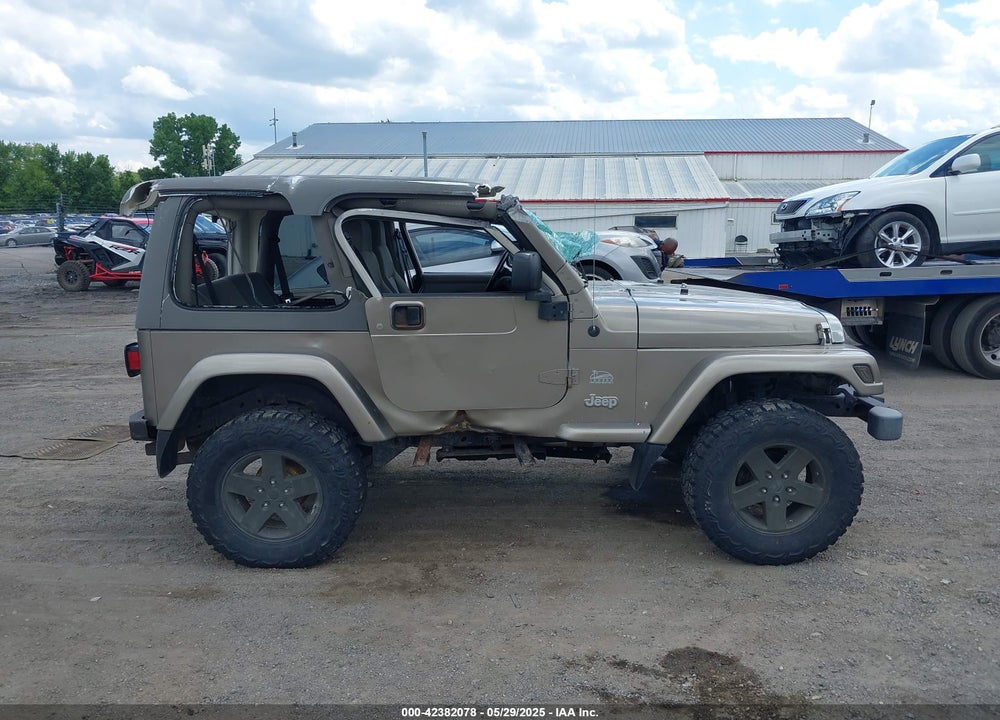 2004 JEEP WRANGLER SAHARA VIN: 1J4FA59S54P740417