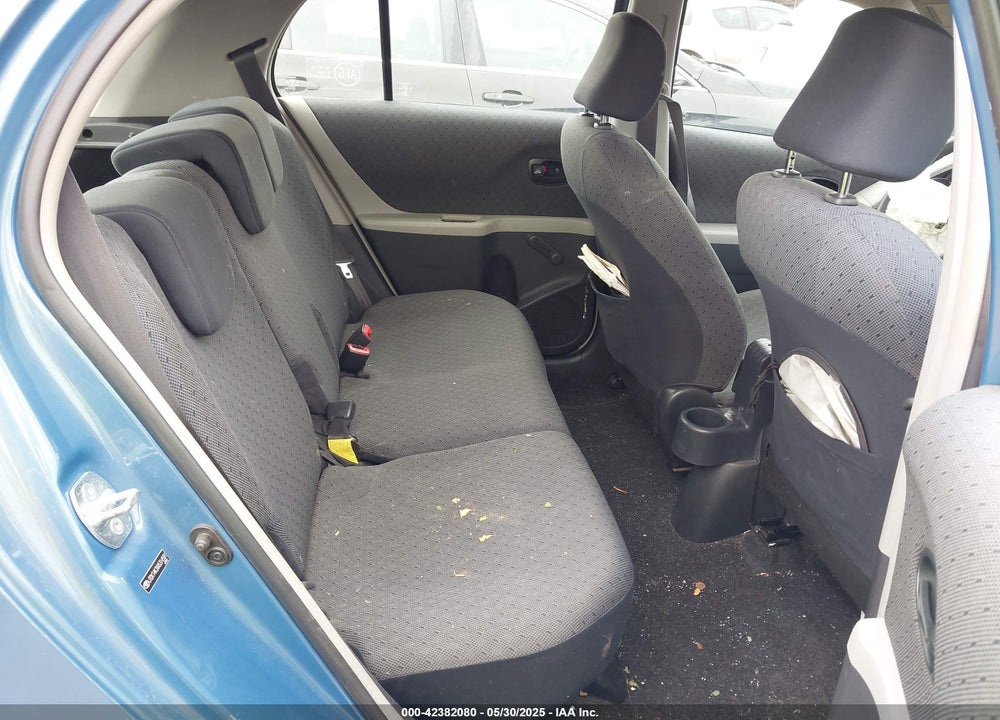 2010 TOYOTA YARIS VIN: JTDKT4K3XA5314581