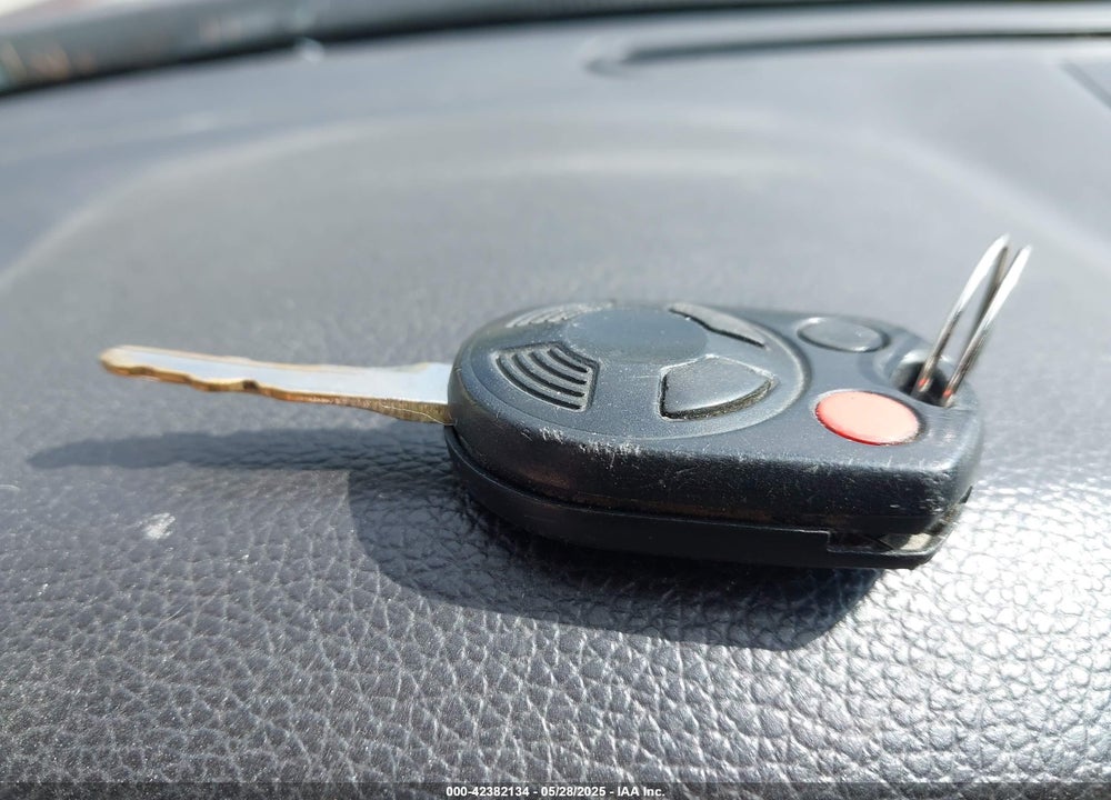 2011 FORD FUSION VIN: 3FAHP0HA0BR229430