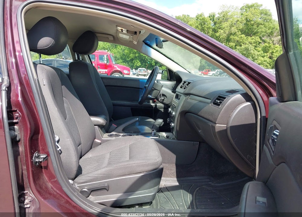 2011 FORD FUSION VIN: 3FAHP0HA0BR229430