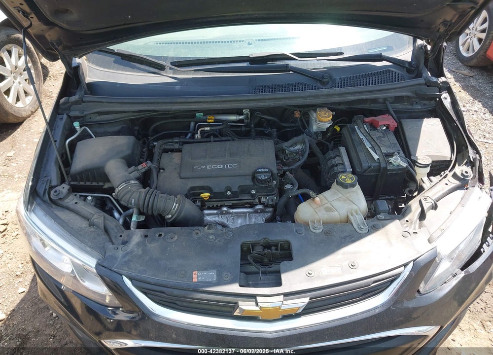 2020 CHEVROLET SONIC FWD  LT VIN: 1G1JD5SB8L4142445