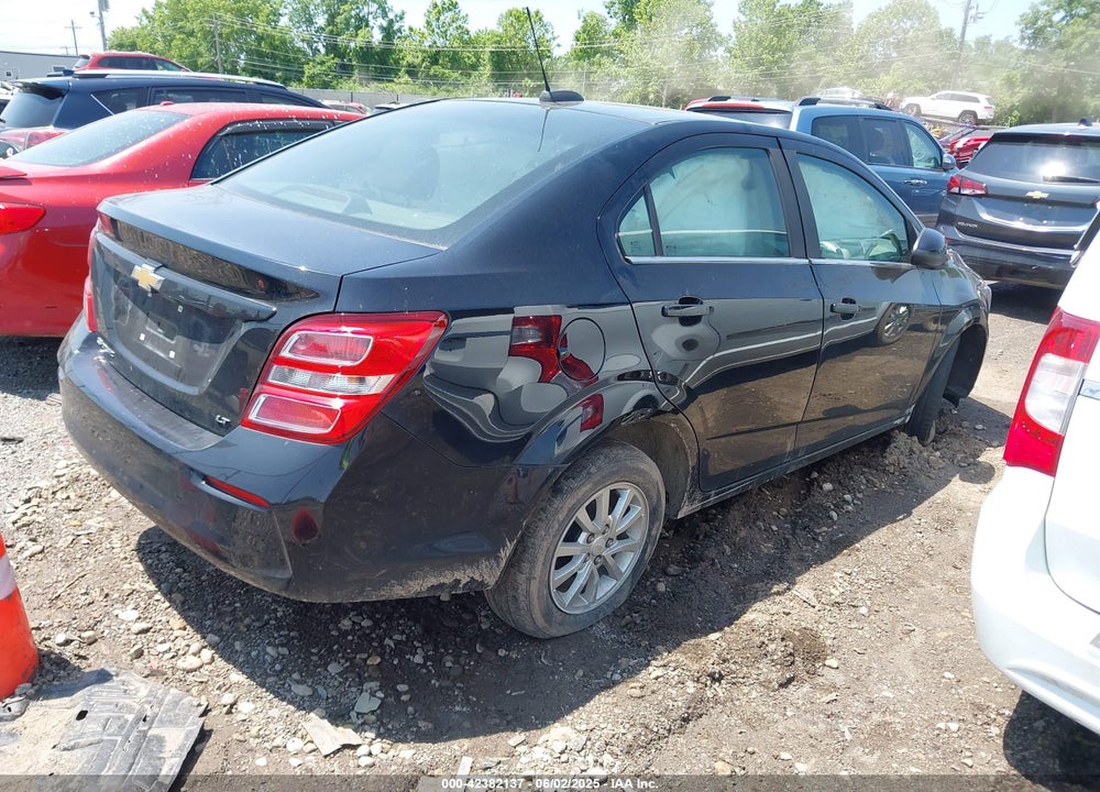 2020 CHEVROLET SONIC FWD  LT VIN: 1G1JD5SB8L4142445