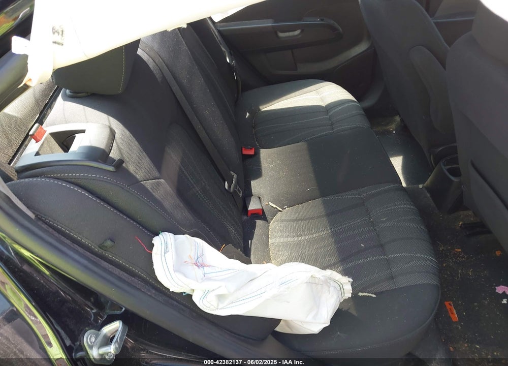 2020 CHEVROLET SONIC FWD  LT VIN: 1G1JD5SB8L4142445