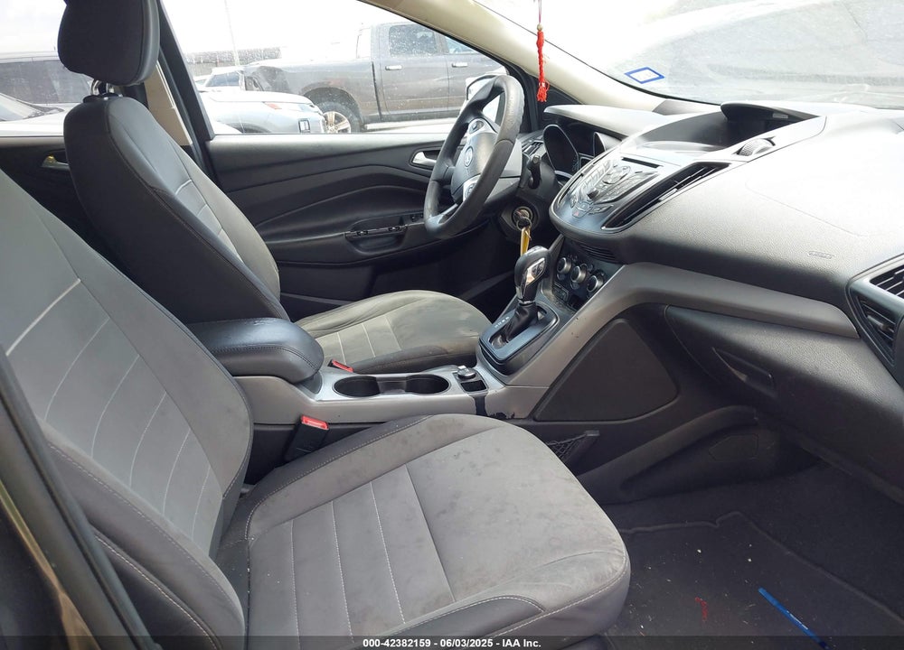 2015 FORD ESCAPE VIN: 1FMCU0G72FUC04106