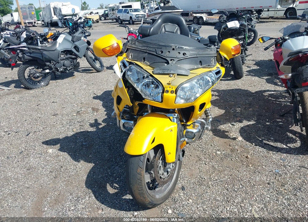 2003 HONDA GL1800 VIN: 1HFSC47063A208014