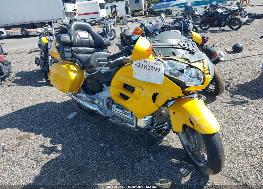 2003 HONDA GL1800 VIN: 1HFSC47063A208014