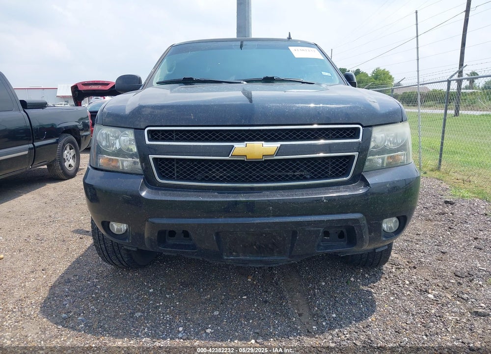 2014 CHEVROLET TAHOE LT VIN: 1GNSCBE08ER193058