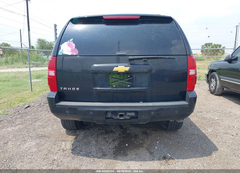 2014 CHEVROLET TAHOE LT VIN: 1GNSCBE08ER193058