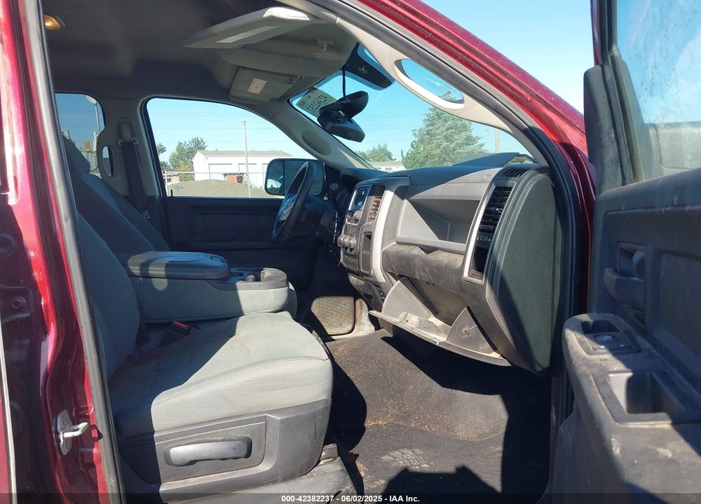 2018 RAM 2500 TRADESMAN 4X4 6'4 BOX VIN: 3C6UR5CL5JG309705