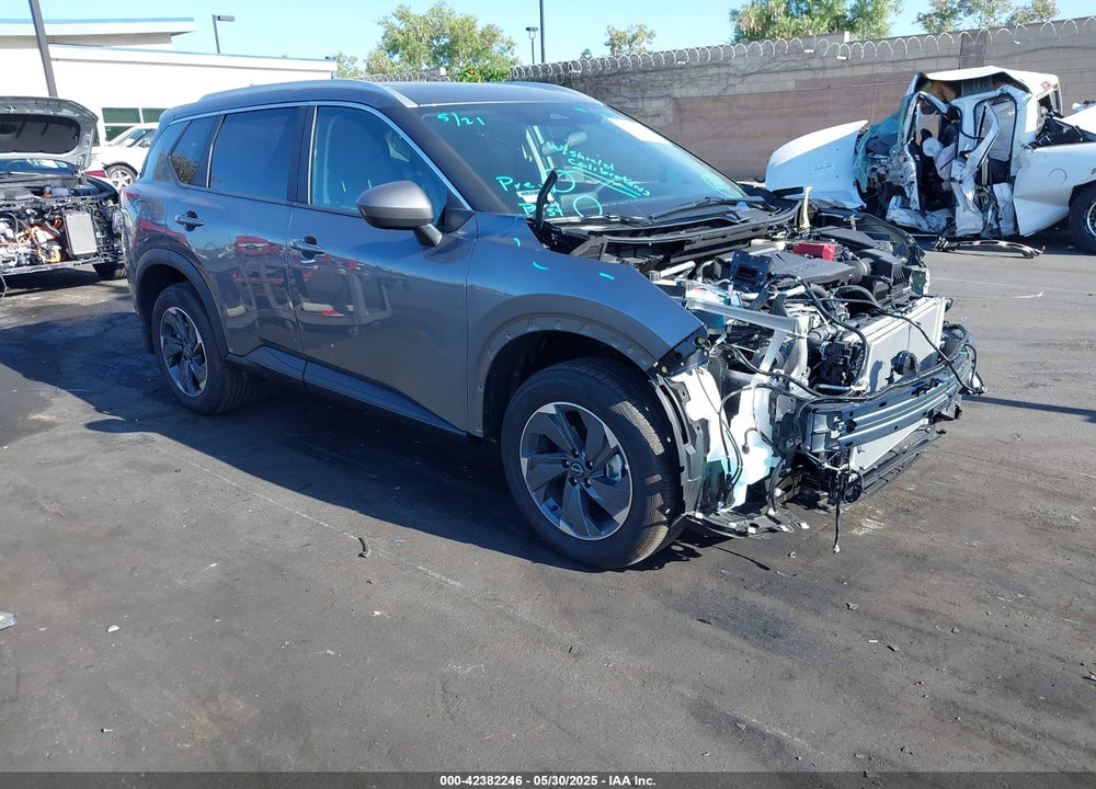 2025 NISSAN ROGUE SV FWD VIN: 5N1BT3BA3SC823736