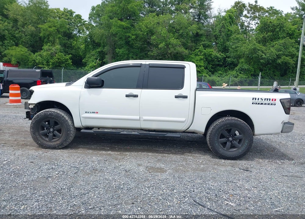 2009 NISSAN TITAN VIN: 1N6AA07C09N312298