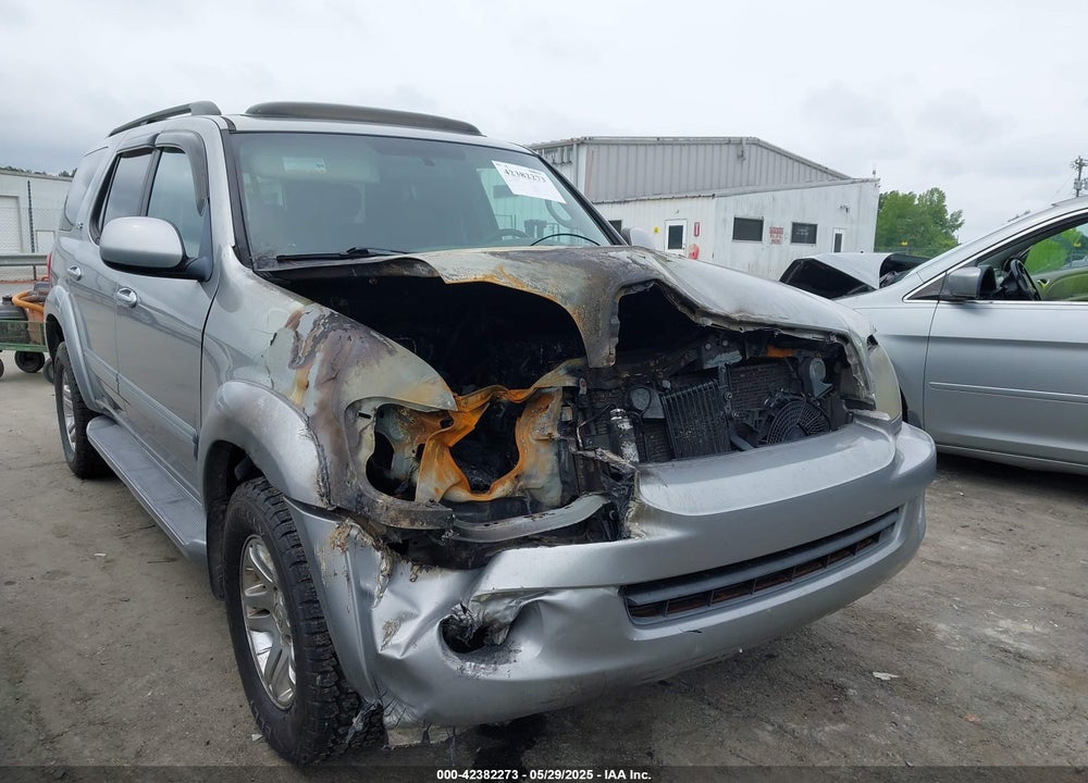 2005 TOYOTA SEQUOIA SR5 V8 VIN: 5TDBT44A95S239271