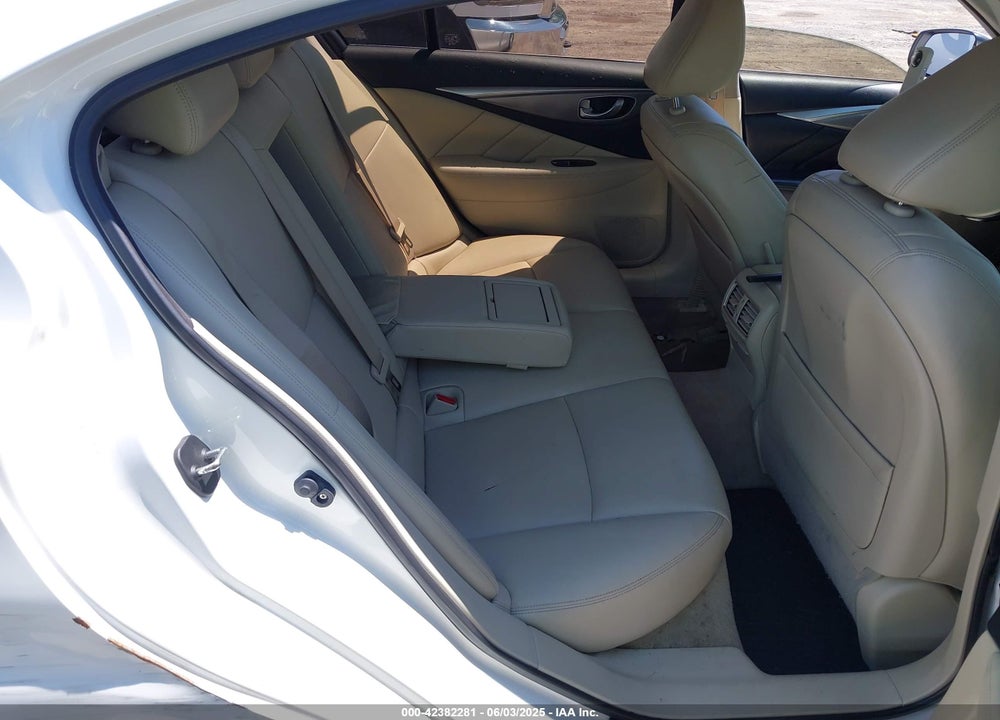 2014 INFINITI Q50 VIN: JN1BV7AR3EM681886