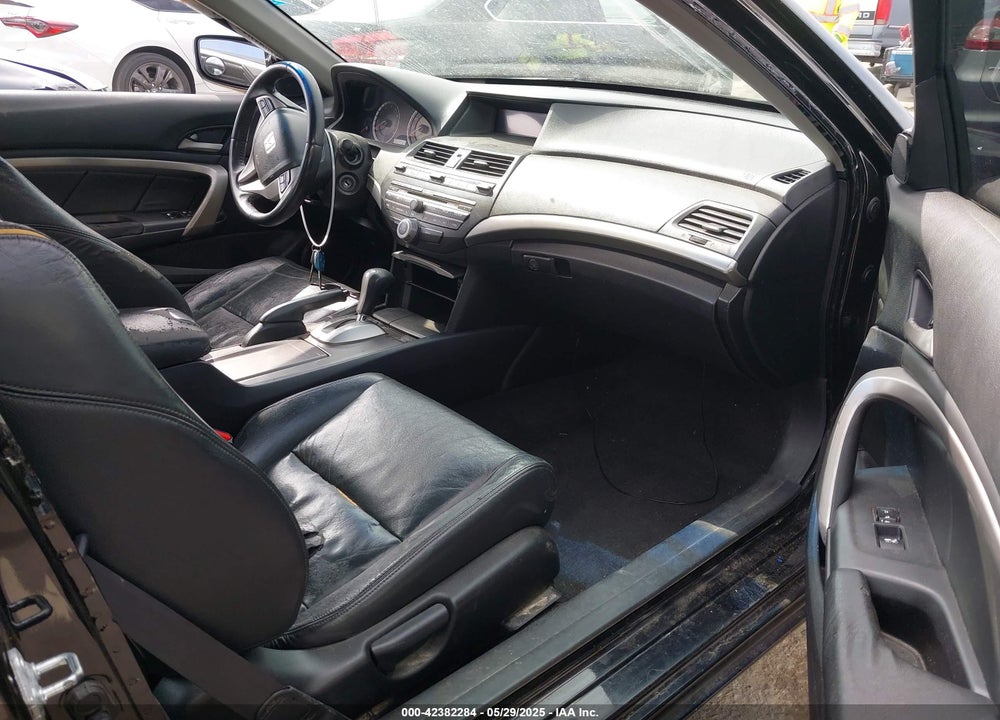 2008 HONDA ACCORD VIN: 1HGCS12868A013200