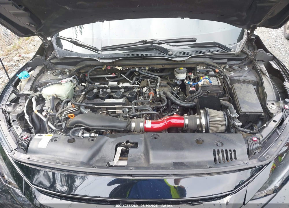2018 HONDA CIVIC VIN: 2HGFC1E58JH701847