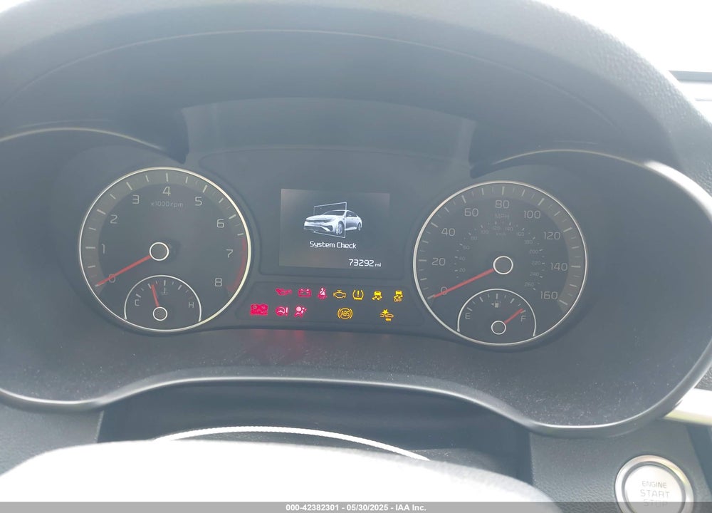 2019 KIA OPTIMA VIN: 5XXGT4L38KG303595