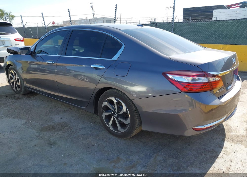 2017 HONDA ACCORD EX-L VIN: 1HGCR2F8XHA235508