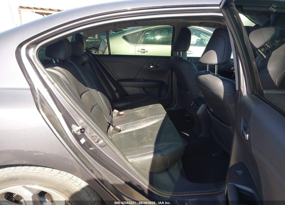 2017 HONDA ACCORD EX-L VIN: 1HGCR2F8XHA235508