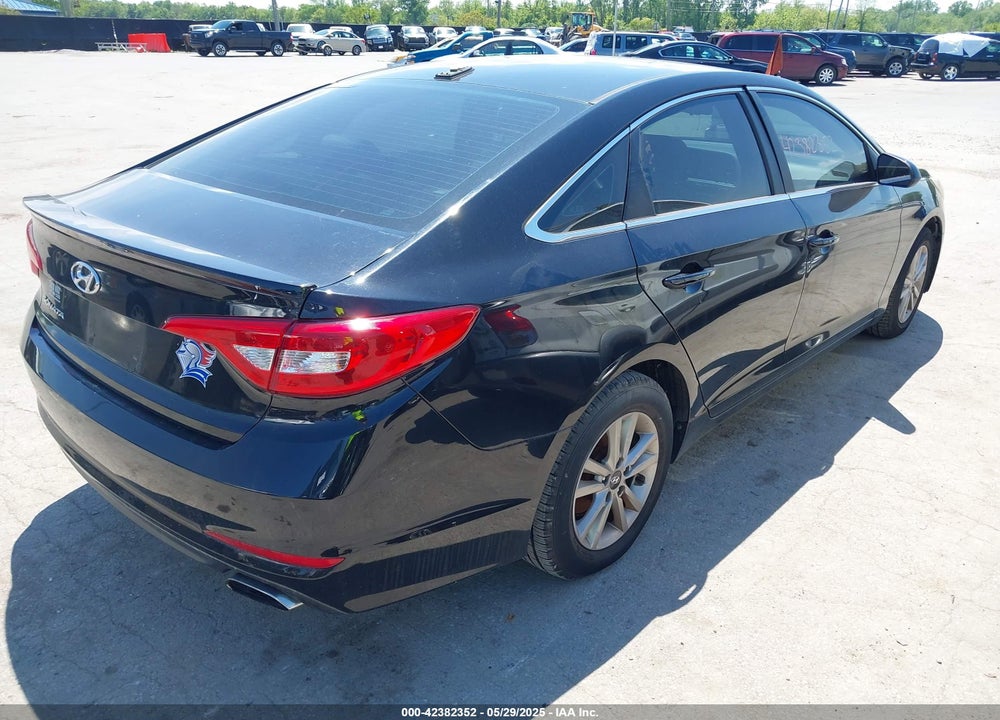 2017 HYUNDAI SONATA SE VIN: 5NPE24AF0HH445024