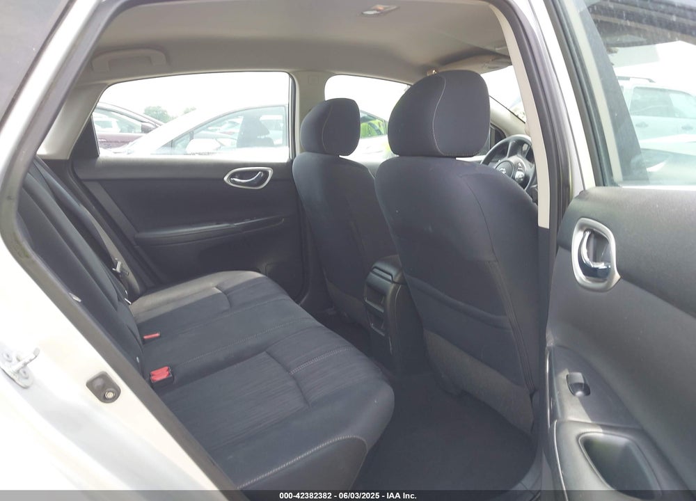 2016 NISSAN SENTRA VIN: 3N1AB7AP1GL657473