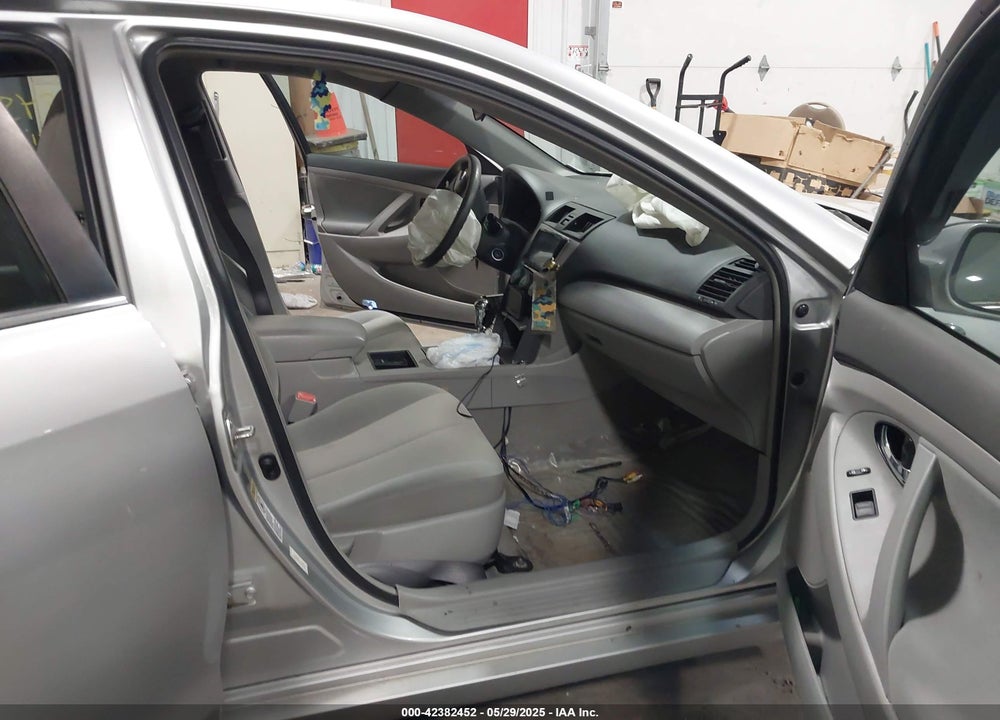 2009 TOYOTA CAMRY LE VIN: 4T1BE46K99U899890