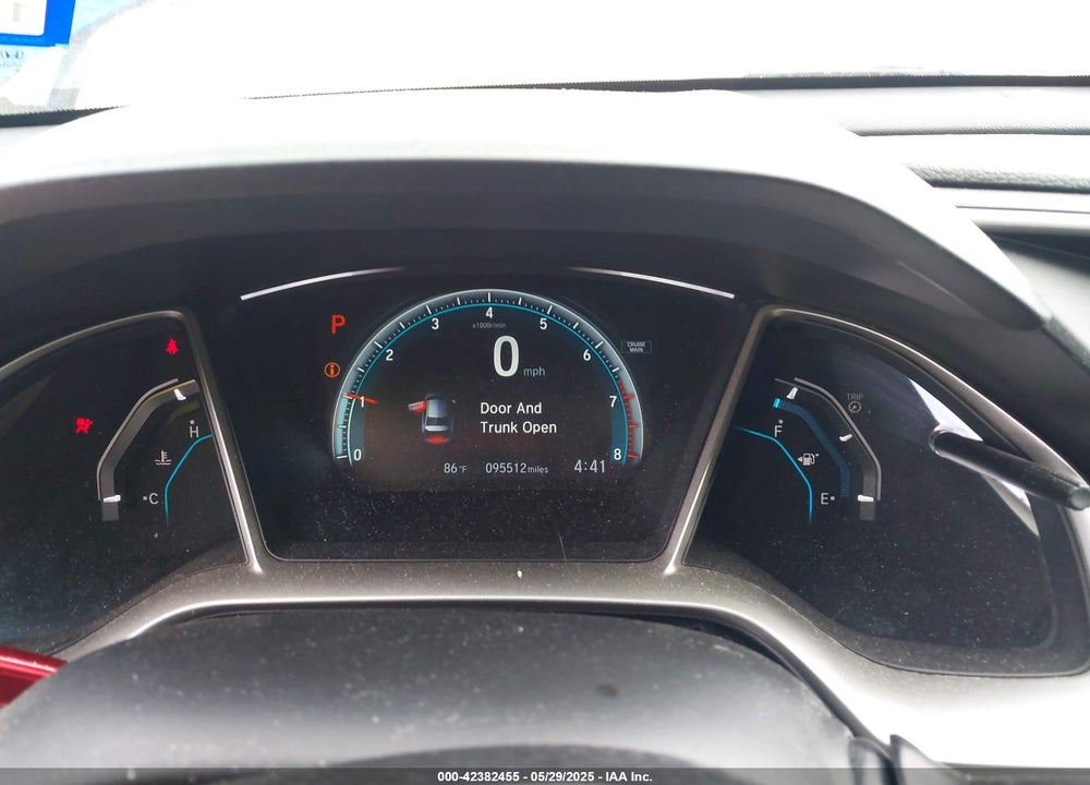 2018 HONDA CIVIC VIN: 19XFC2F70JE006195