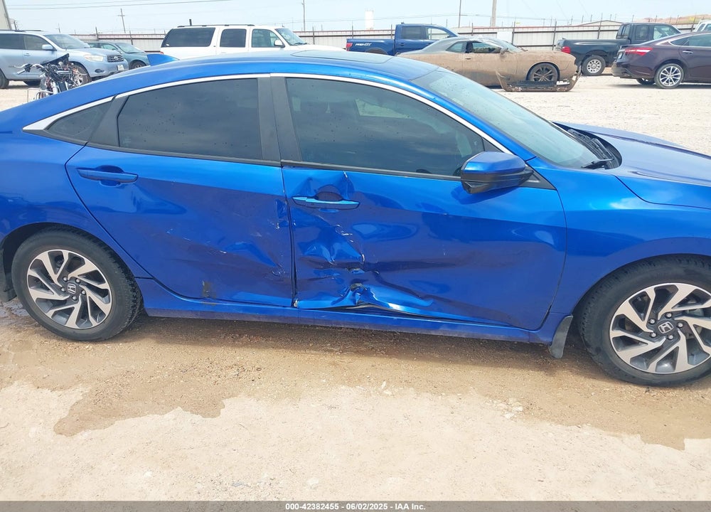 2018 HONDA CIVIC VIN: 19XFC2F70JE006195