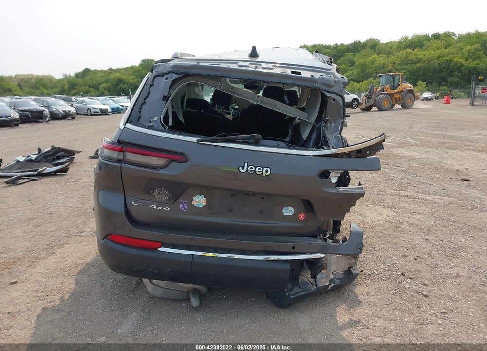 2021 JEEP GRAND CHEROKEE L VIN: 1C4RJKAGXM8153567